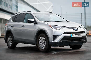 Внедорожник / Кроссовер Toyota RAV4 2017 в Львове