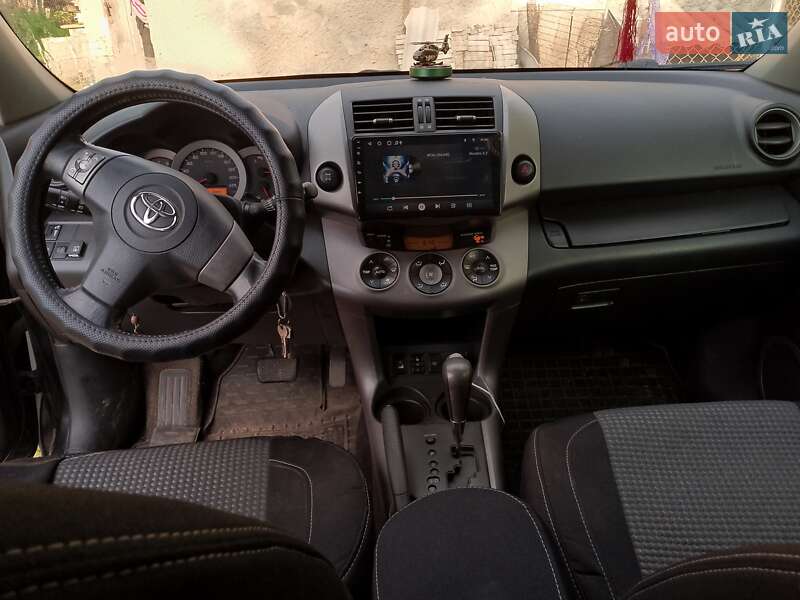 Внедорожник / Кроссовер Toyota RAV4 2008 в Кропивницком
