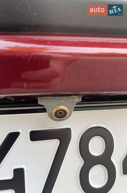 Внедорожник / Кроссовер Toyota RAV4 2010 в 