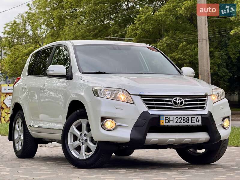 Toyota RAV4 2012