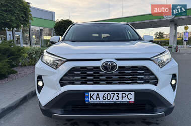 Внедорожник / Кроссовер Toyota RAV4 2022 в Киеве