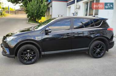 Позашляховик / Кросовер Toyota RAV4 2018 в Сумах