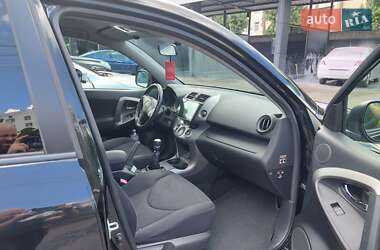 Внедорожник / Кроссовер Toyota RAV4 2007 в 