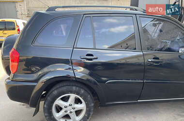 Внедорожник / Кроссовер Toyota RAV4 2000 в 