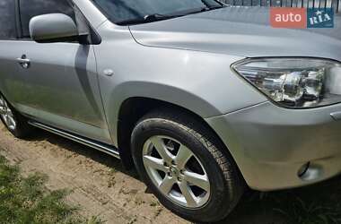 Внедорожник / Кроссовер Toyota RAV4 2008 в 