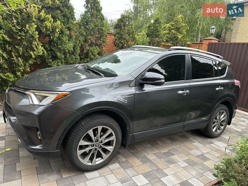 Toyota RAV4 2016