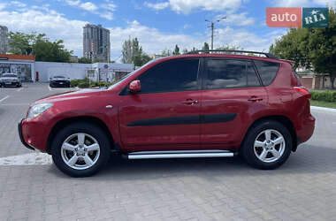 Внедорожник / Кроссовер Toyota RAV4 2008 в 