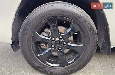 Внедорожник / Кроссовер Toyota RAV4 2010 в 