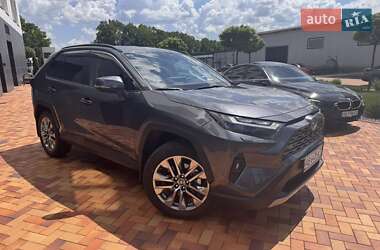 Позашляховик / Кросовер Toyota RAV4 2024 в Вінниці