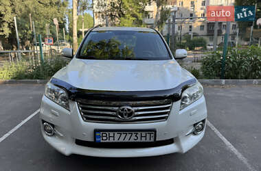 Позашляховик / Кросовер Toyota RAV4 2011 в Одесі