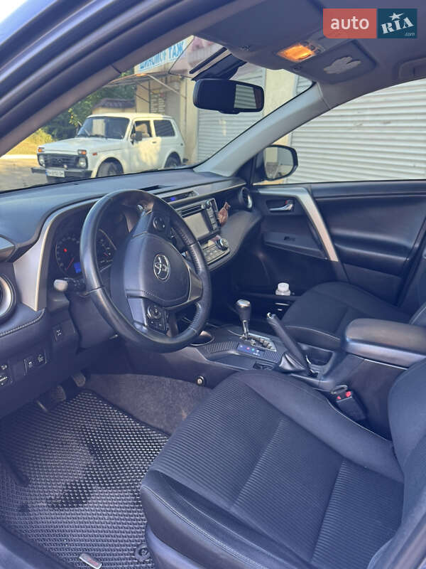 Позашляховик / Кросовер Toyota RAV4 2013 в Одесі