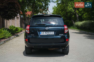 Внедорожник / Кроссовер Toyota RAV4 2010 в 