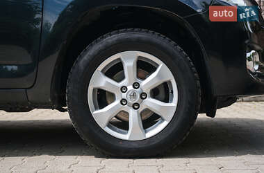 Внедорожник / Кроссовер Toyota RAV4 2010 в 