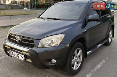 Внедорожник / Кроссовер Toyota RAV4 2006 в Киеве