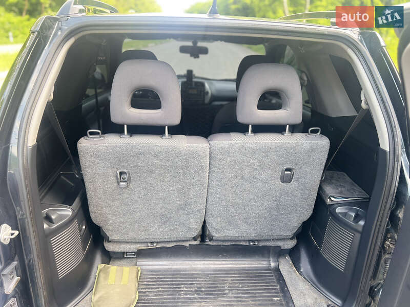 Внедорожник / Кроссовер Toyota RAV4 2004 в Красилове фото 12 Внедорожник / Кроссовер Toyota RAV4 2004 в Красилове