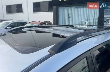 Позашляховик / Кросовер Toyota RAV4 2006 в 