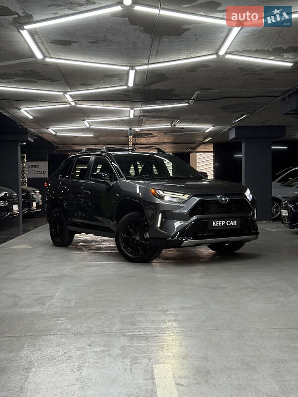 Позашляховик / Кросовер Toyota RAV4 2022 в Одесі