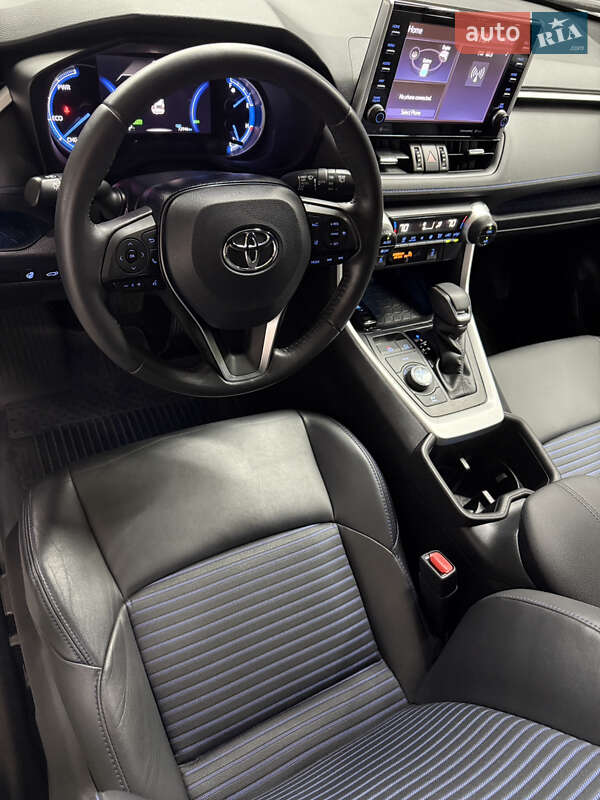 Позашляховик / Кросовер Toyota RAV4 2022 в Одесі