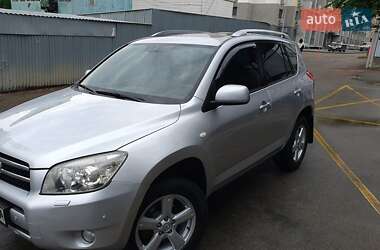 Позашляховик / Кросовер Toyota RAV4 2006 в Києві