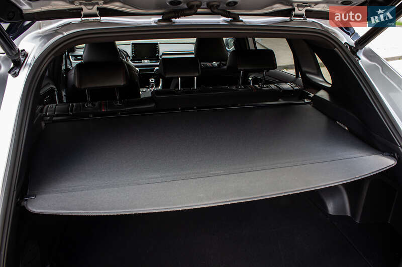 Внедорожник / Кроссовер Toyota RAV4 2020 в Львове