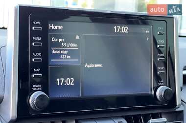 Внедорожник / Кроссовер Toyota RAV4 2022 в 