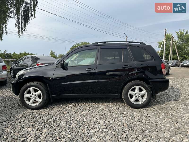 Внедорожник / Кроссовер Toyota RAV4 2002 в Смеле