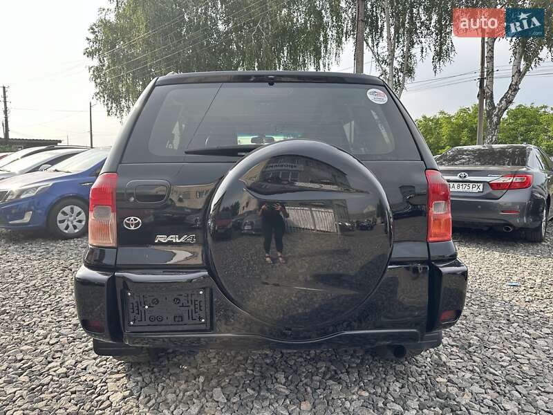 Внедорожник / Кроссовер Toyota RAV4 2002 в Смеле