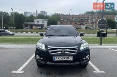 Внедорожник / Кроссовер Toyota RAV4 2012 в Харькове