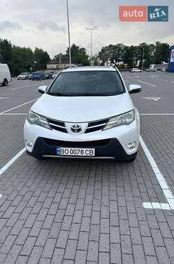 Внедорожник / Кроссовер Toyota RAV4 2013 в Тернополе