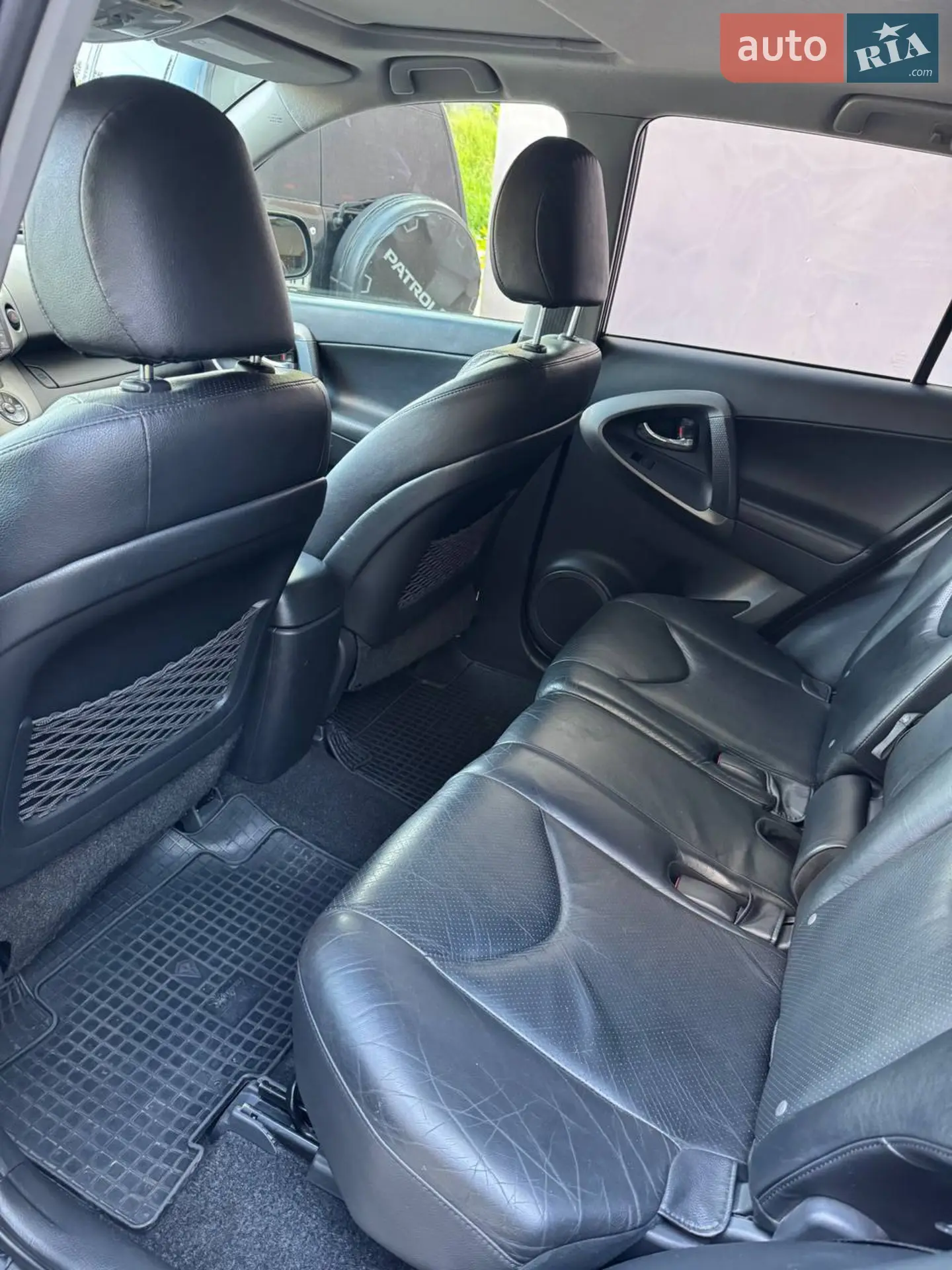 2012 Toyota RAV 4 - мініатюра 13