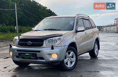Позашляховик / Кросовер Toyota RAV4 2003 в Києві