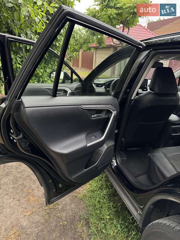 Позашляховик / Кросовер Toyota RAV4 2021 в Києві фото 54 Позашляховик / Кросовер Toyota RAV4 2021 в Києві