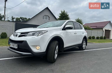 Внедорожник / Кроссовер Toyota RAV4 2014 в Чернигове