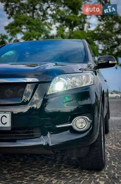 Внедорожник / Кроссовер Toyota RAV4 2011 в 