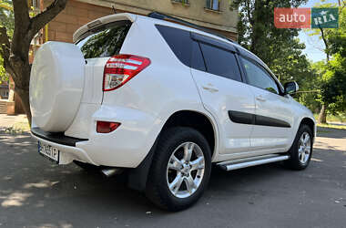 Внедорожник / Кроссовер Toyota RAV4 2009 в 