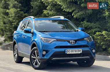 Позашляховик / Кросовер Toyota RAV4 2016 в Тернополі