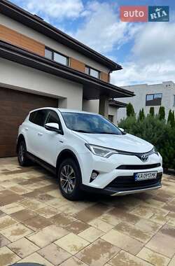 Внедорожник / Кроссовер Toyota RAV4 2018 в Киеве