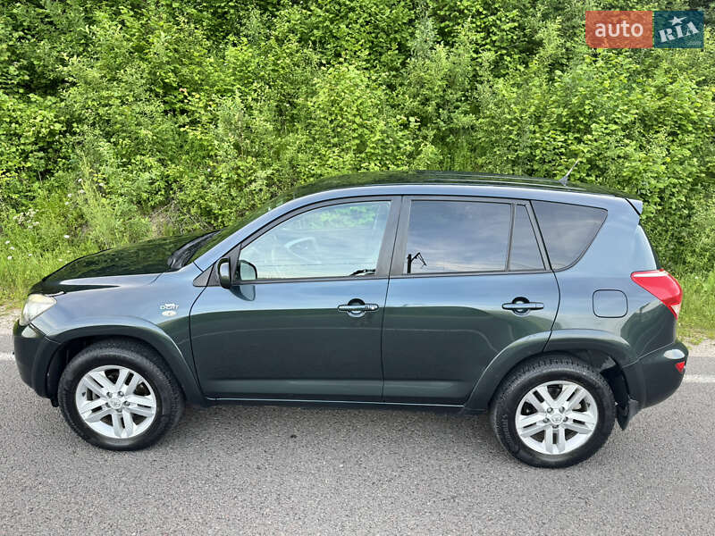 Позашляховик / Кросовер Toyota RAV4 2006 в Турці