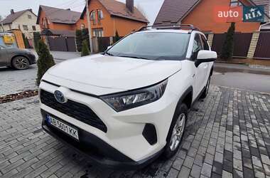 Внедорожник / Кроссовер Toyota RAV4 2019 в Виннице