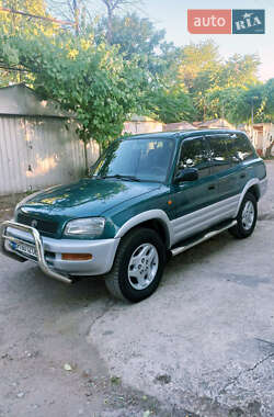 Внедорожник / Кроссовер Toyota RAV4 1997 в Одессе