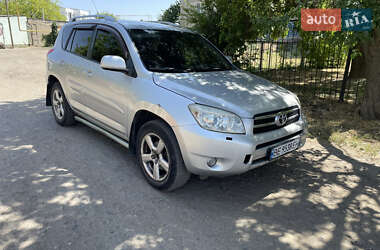 Внедорожник / Кроссовер Toyota RAV4 2007 в Николаеве