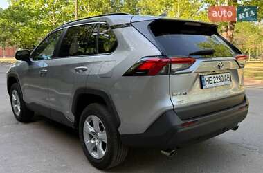Внедорожник / Кроссовер Toyota RAV4 2022 в Николаеве