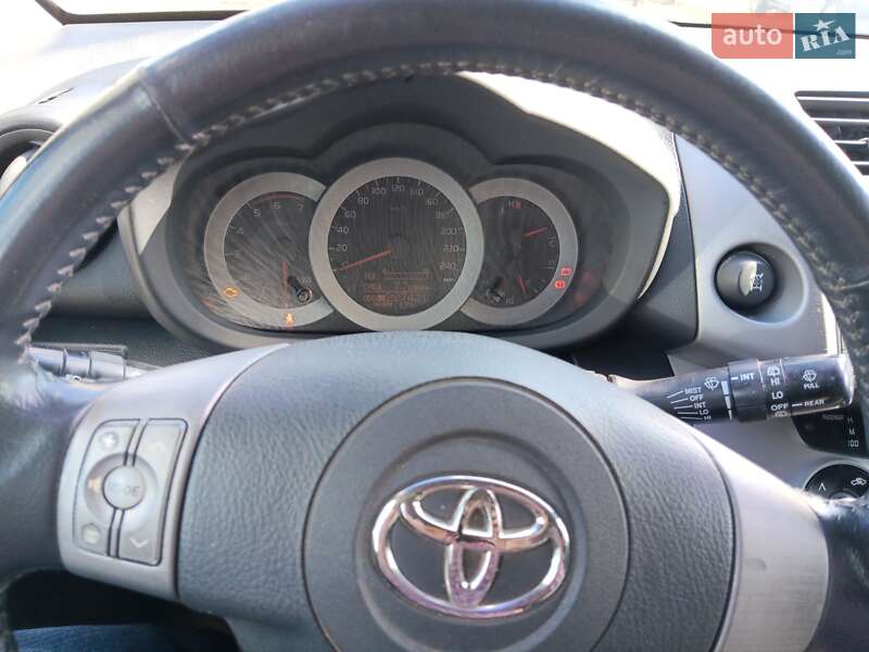 Позашляховик / Кросовер Toyota RAV4 2006 в Самборі
