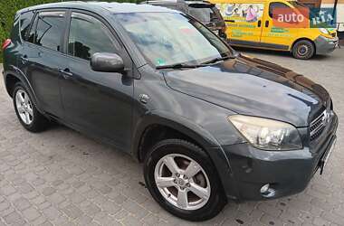 Внедорожник / Кроссовер Toyota RAV4 2006 в Самборе