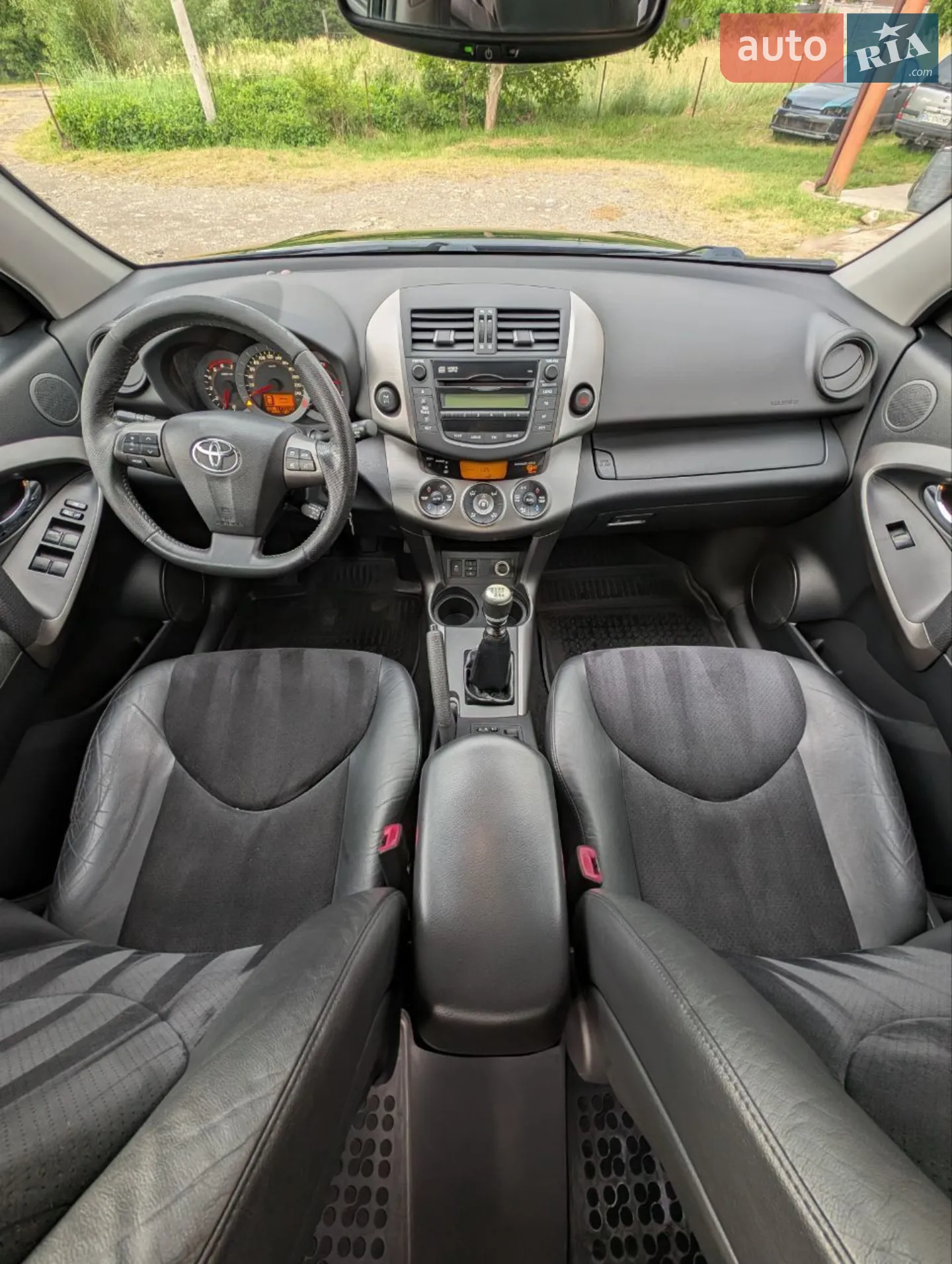 2011 Toyota RAV 4 - мініатюра 9