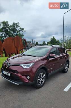 Позашляховик / Кросовер Toyota RAV4 2017 в Києві