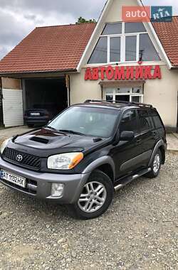 Позашляховик / Кросовер Toyota RAV4 2003 в Верховині