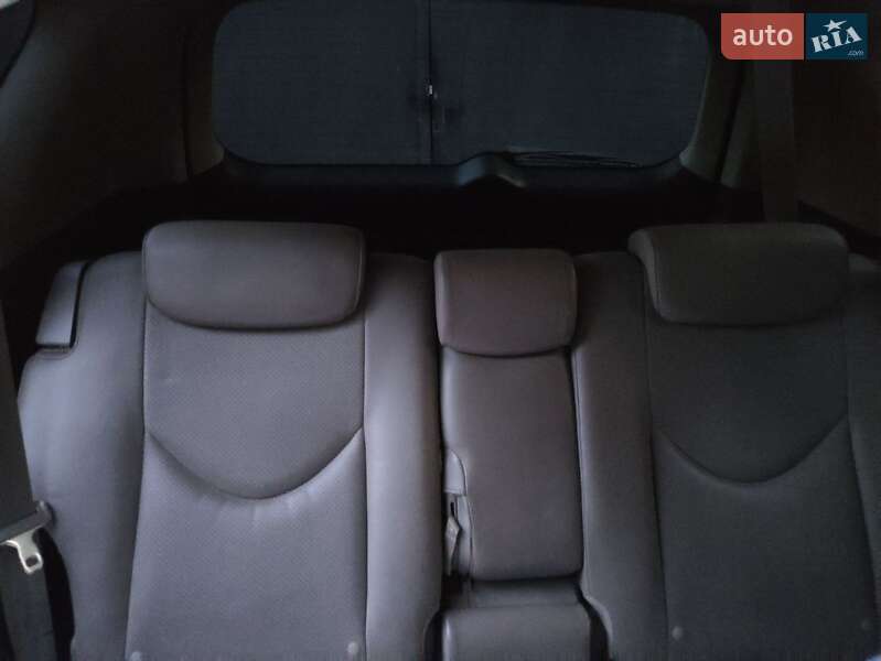 Позашляховик / Кросовер Toyota RAV4 2007 в Хмельницькому