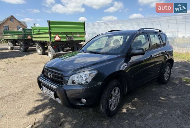Toyota RAV4 2001