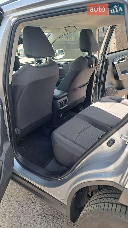 Внедорожник / Кроссовер Toyota RAV4 2023 в Киеве